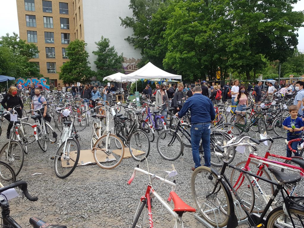 Berliner Fahrradmarkt Second Hand Räder kaufen